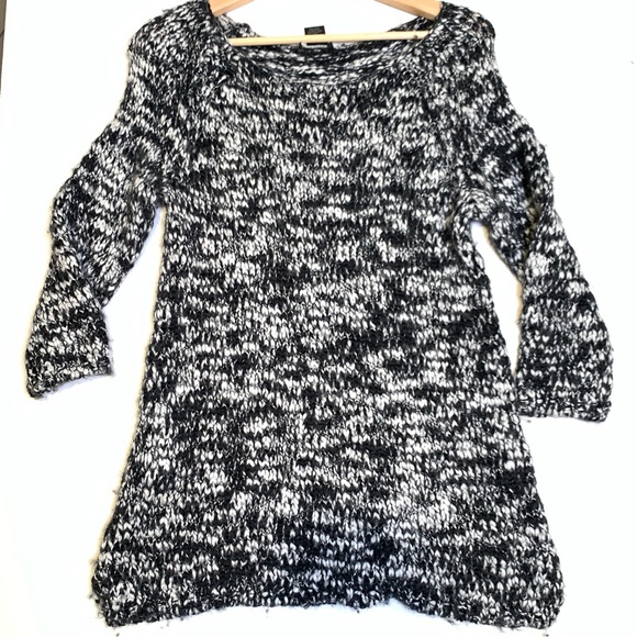 Ann Taylor Black White Knit Wool Sweater Size Medium - Picture 5 of 16